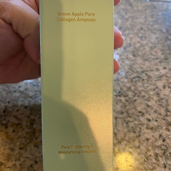 Milk Touch Green Apple Pore Collagen NWT - Picture 4 of 7